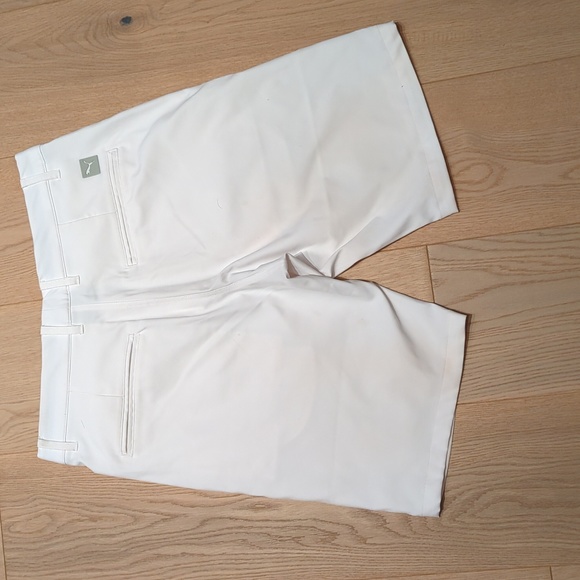 PUMA jackpot shorts in Bright White size 30 - Picture 7 of 9